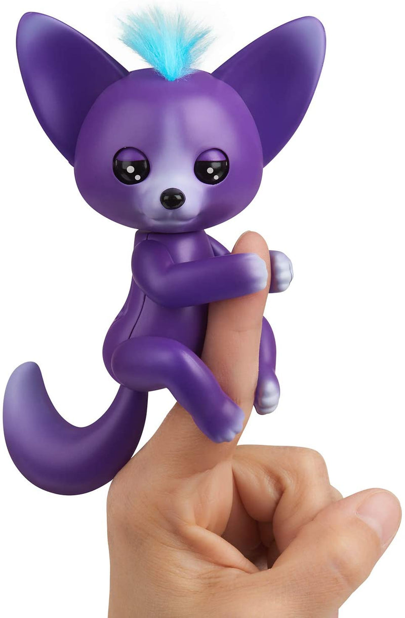 WowWee Fingerlings - Interactive Baby Fox - Sarah (Purple) /Toys